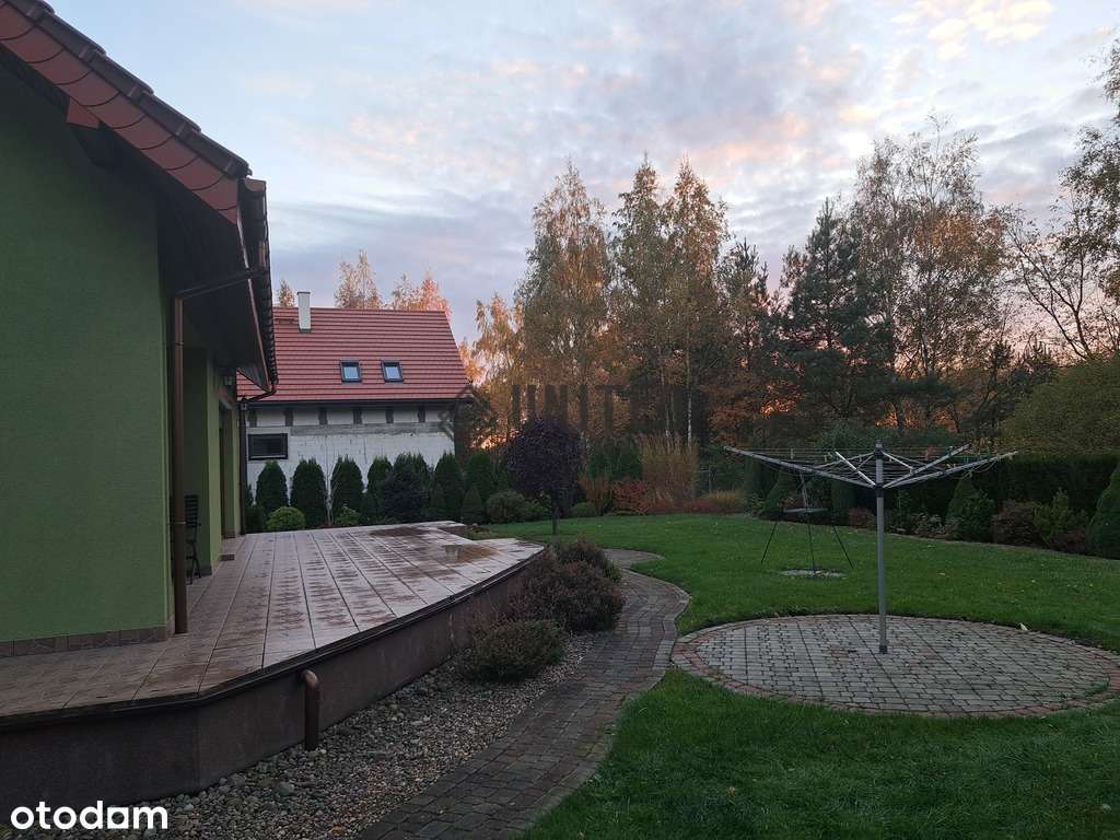 Dom wolnostojący w Miłoszycach z pięknym ogrodem-19