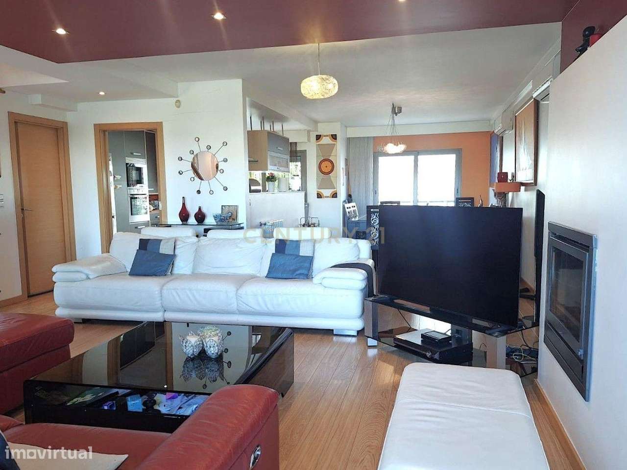 Moradia T3+1 em Alcochete: Luxo e Conforto!-17