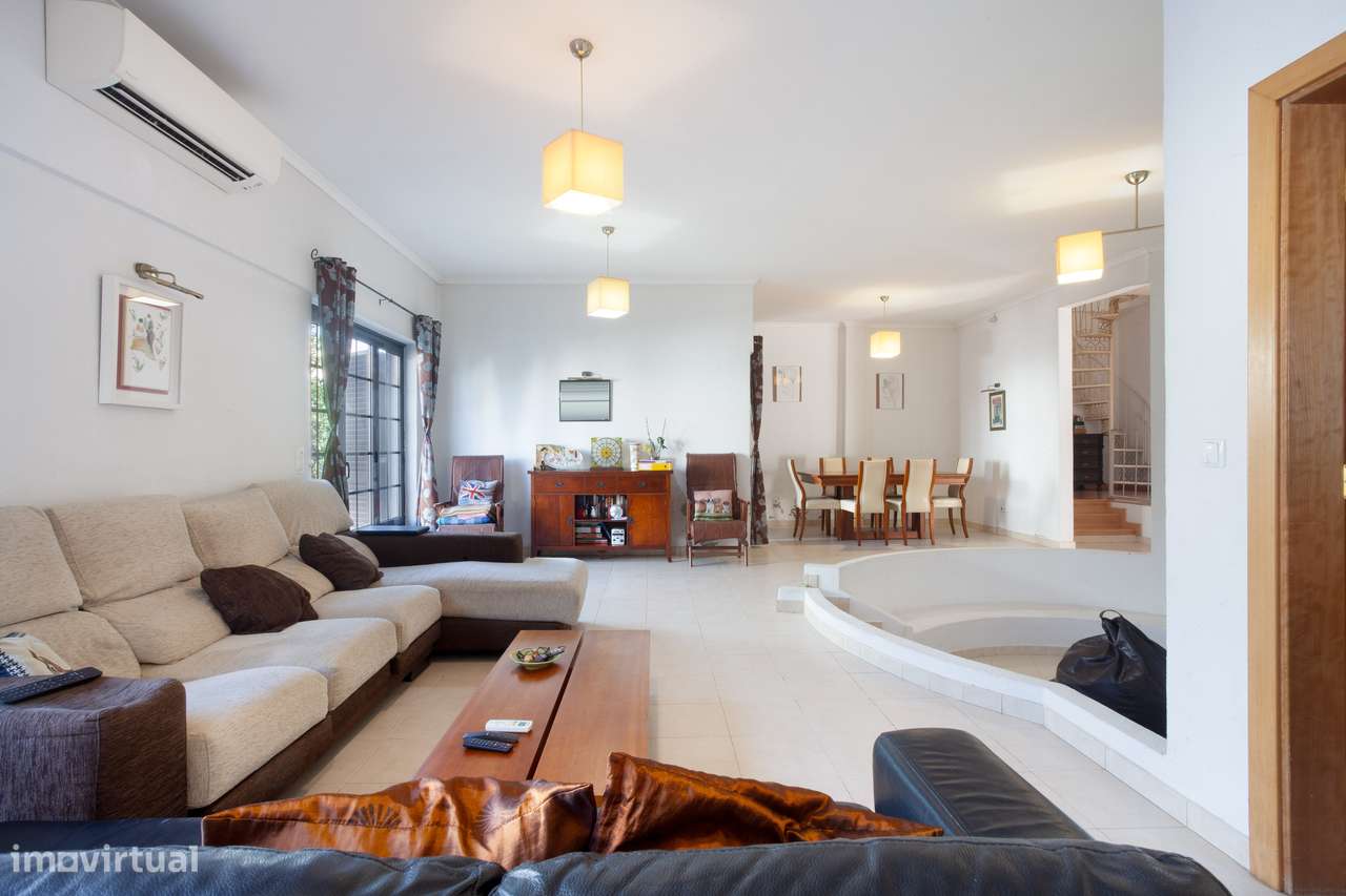 Moradia T4, Belverde - Grande imagem: 5/32