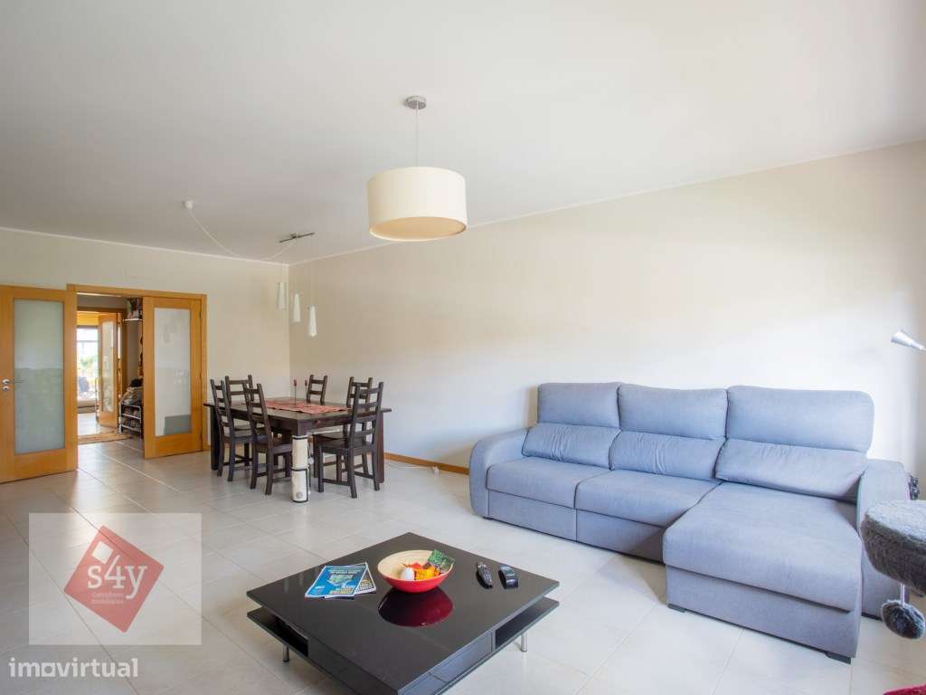 Apartamento T3 com Garagem e Terraço em Vila Serena - Pinhal Novo-9