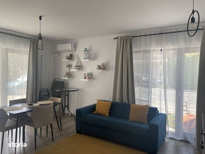 De vanzare apartament litoral