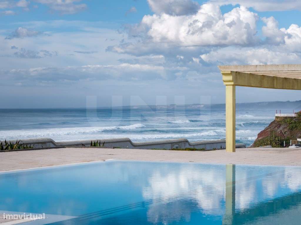 Moradia T2 com piscina e vista mar para venda em Santa Cruz.-39