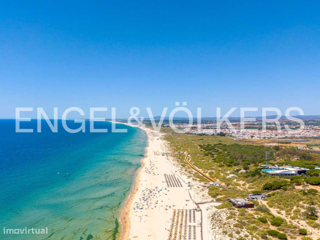 Moradia com jardim na Praia Verde-19