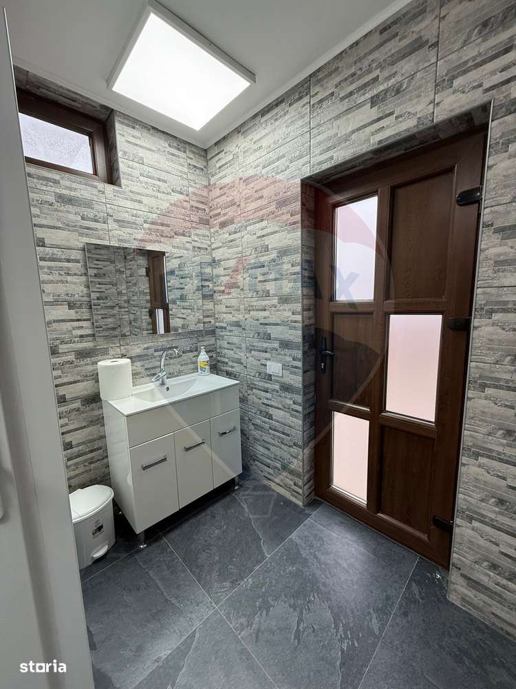 Spațiu comercial de inchiriat Com.Podari - Imagine principală: 4/7