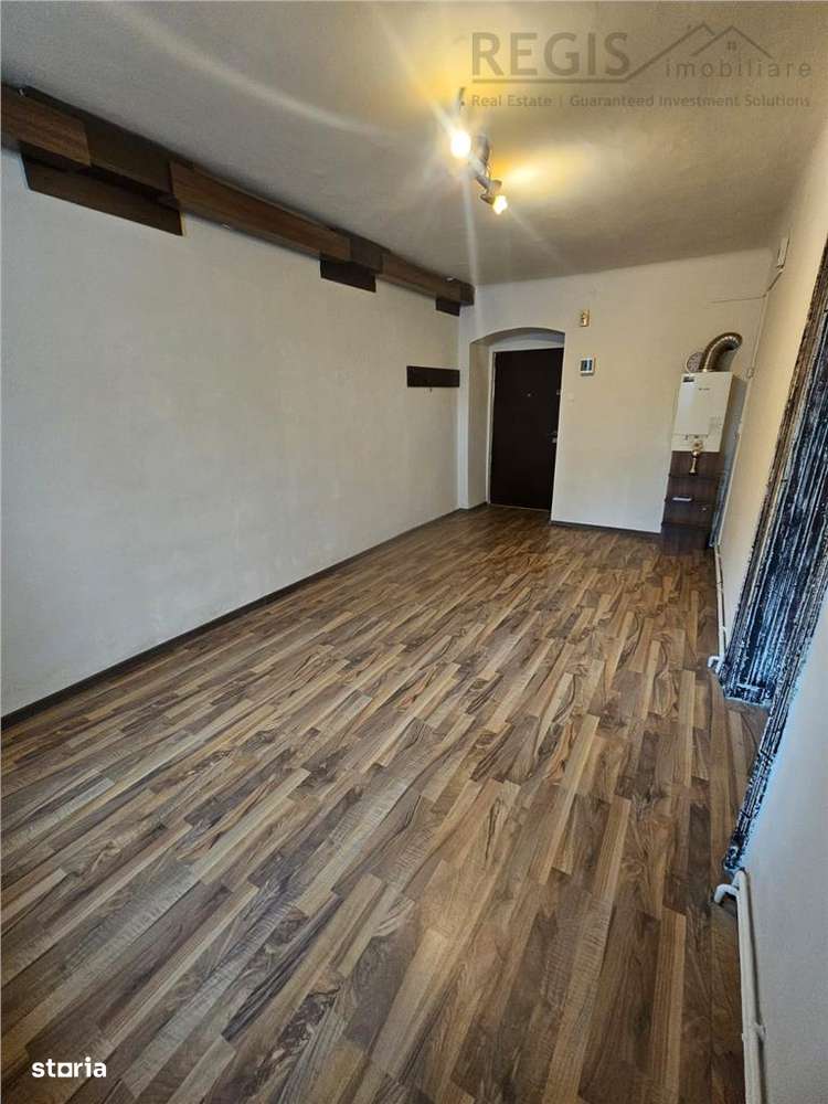 Apartament 2 camere cu multiple destinatii 15 Noiembrie - Imagine principală: 5/12