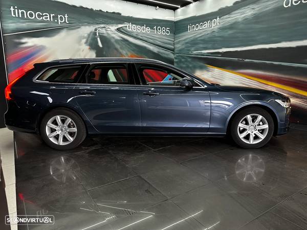 Volvo V90 2.0 D4 Momentum Geartronic - 5