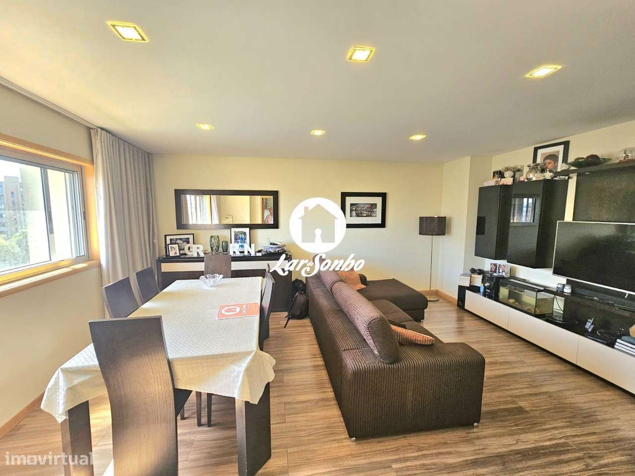 Apartamento T2,  Catassol, Maninhos - Maia - Grande imagem: 2/18