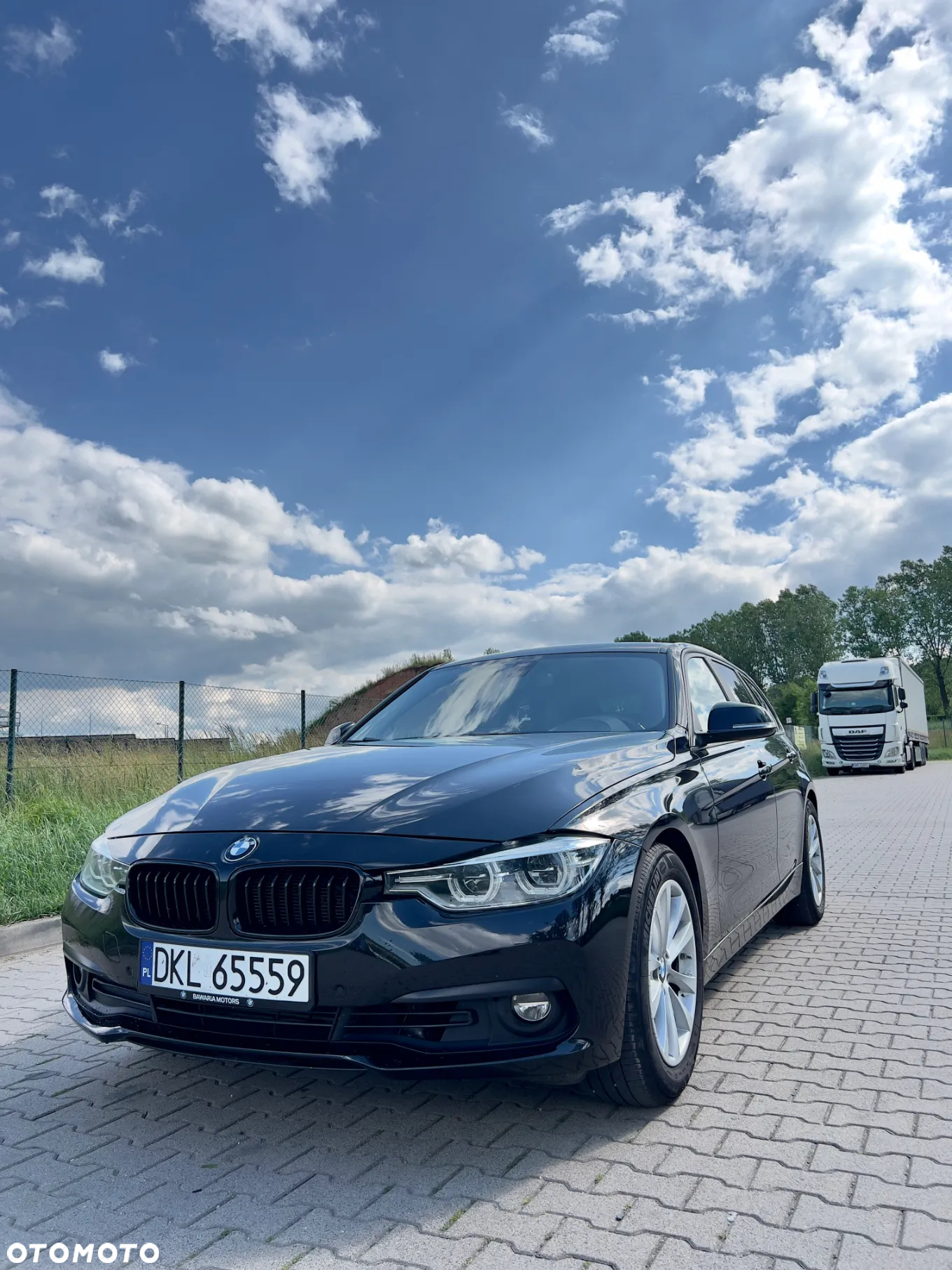 BMW Seria 3 318d - 3