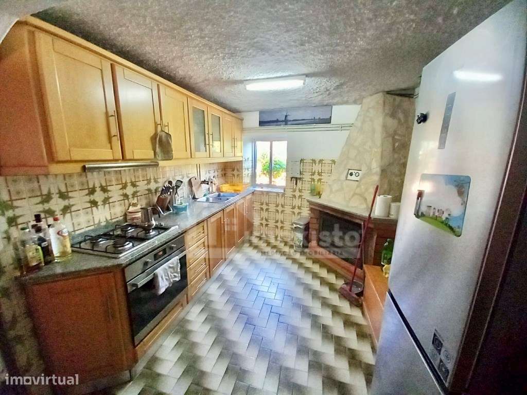 Moradia T4 pronta a habitar em Figueiró dos Vinhos-5