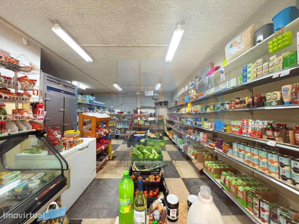 Trespasse de Minimercado - Valbom - Grande imagem: 5/12