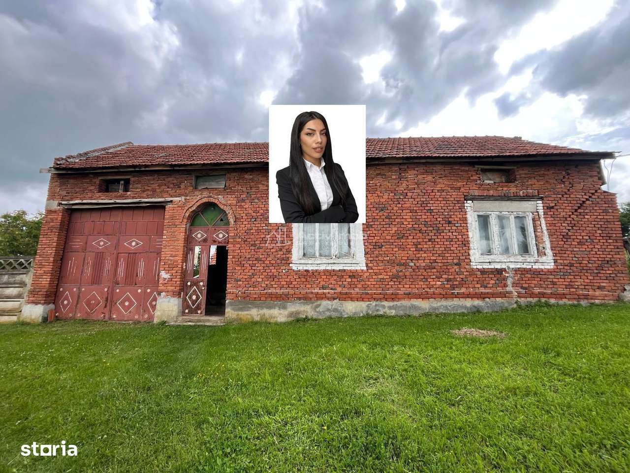 Honorici, Casa Cu Teren, 230 Mp. Suprafata construita, 1.700 Mp. Supra - Imagine principală: 1/18