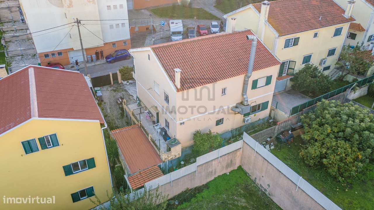Moradia Multifamiliar - Potencial 4 apartamentos!-4