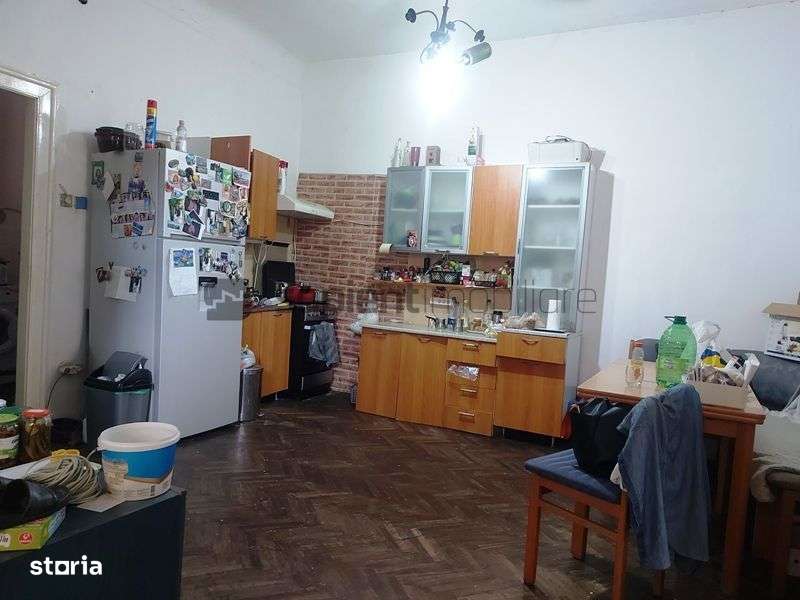 Apartament cu 3 camere la casa str.M.Eminescu - Imagine principală: 4/10