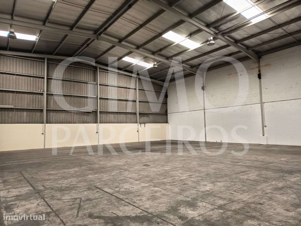 Armazém para arrendar - Grande imagem: 4/13