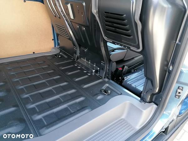 Ford TRANSIT CONNECT - 10