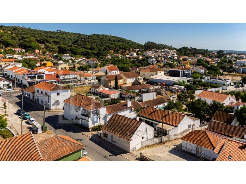 Conjunto de 5 Moradias - Excelente Investimento-11