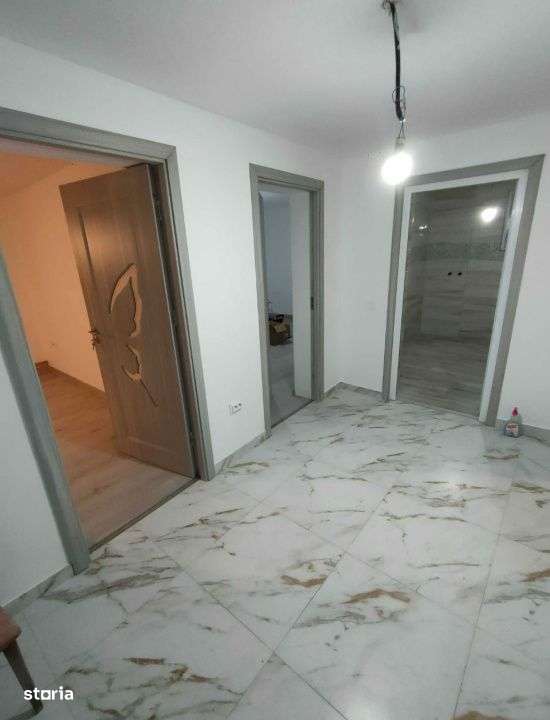 Casa de vanzare, 2 camere, 100 mp, zona Iara - Imagine principală: 3/8