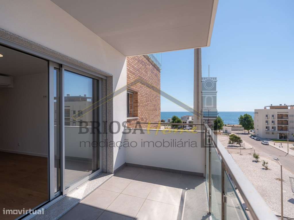Apartamento T4, com vista mar, na Figueira da Foz-30
