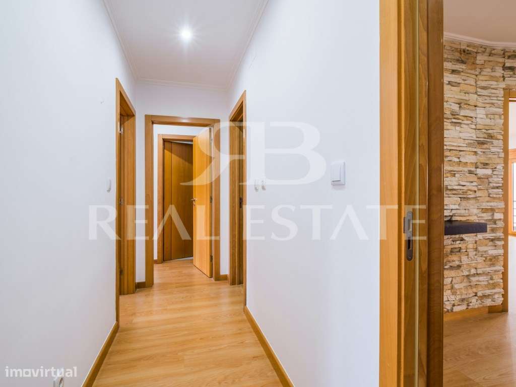 T3 com 150m2 + 2 VARANDAS + VISTA + ESTACIONAMENTO - Colinas do Cru...-7