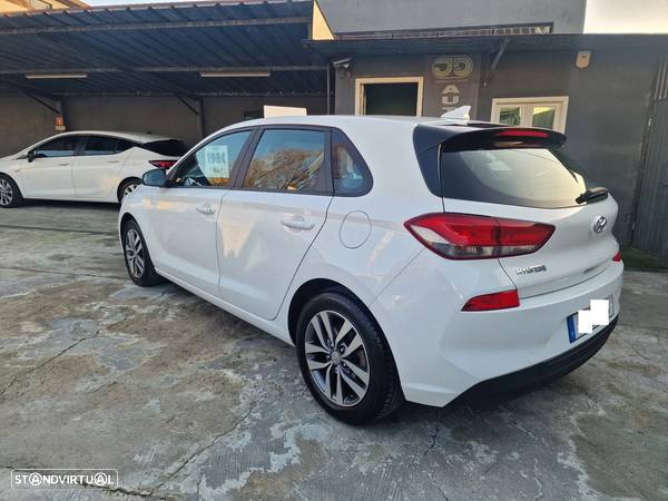 Hyundai i30 1.0 T-GDI Comfort+Navi - 4