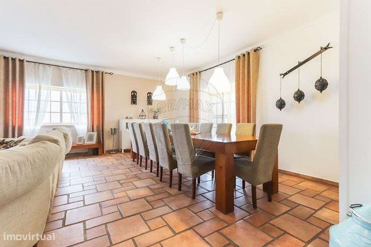 Moradia T4 para venda-13