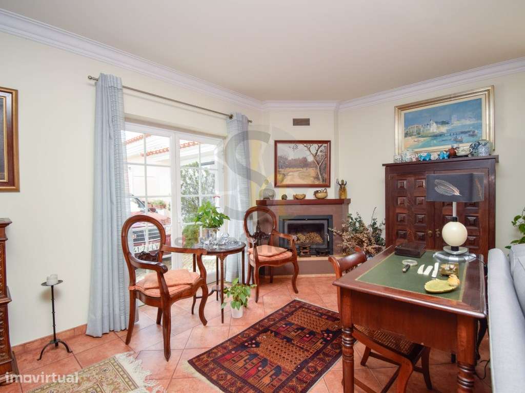 Moradia V4 Geminada - ótima iluminação, garagem e jardim - Cobre Ca... - Grande imagem: 4/29