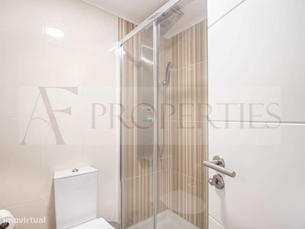 T2 Luminoso, Remodelado a 5 minutos dos Foros de Amora-17