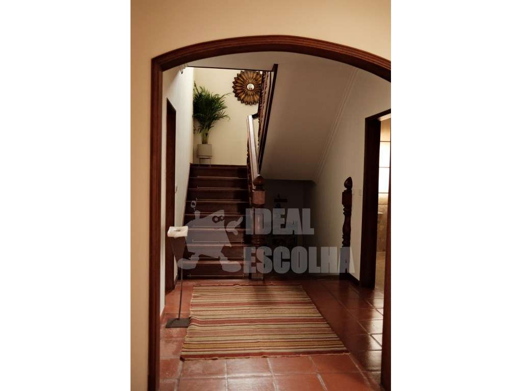 EXCELENTE MORADIA -850.000 €
 MUITO PERTO DAS PRAIAS ...
 BELVERD...-20