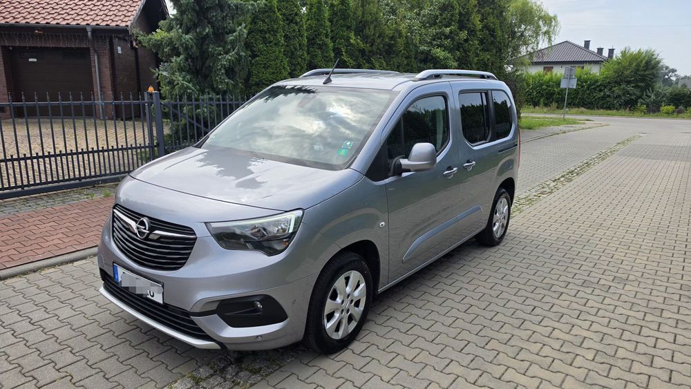 Opel Combo E (2018-) 1.5 D Start/Stop Ultimate 2021