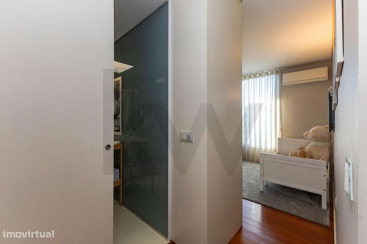 Fantástica moradia T3, com  jardim, piscina, situada em zona tranquila-34