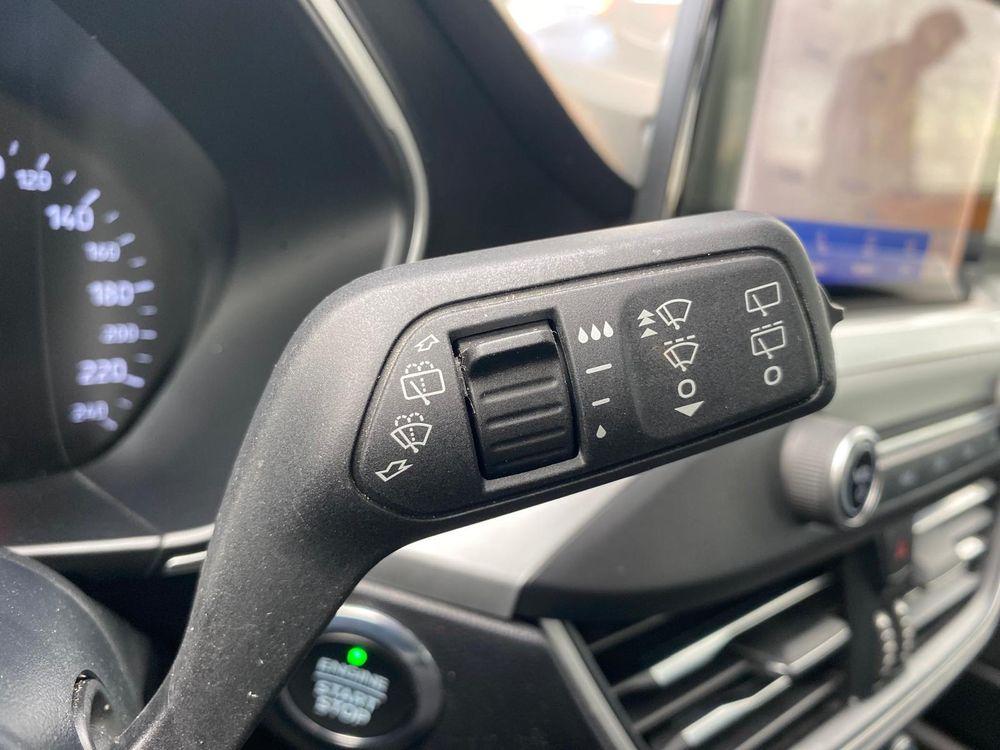 Ford Focus - foto 25