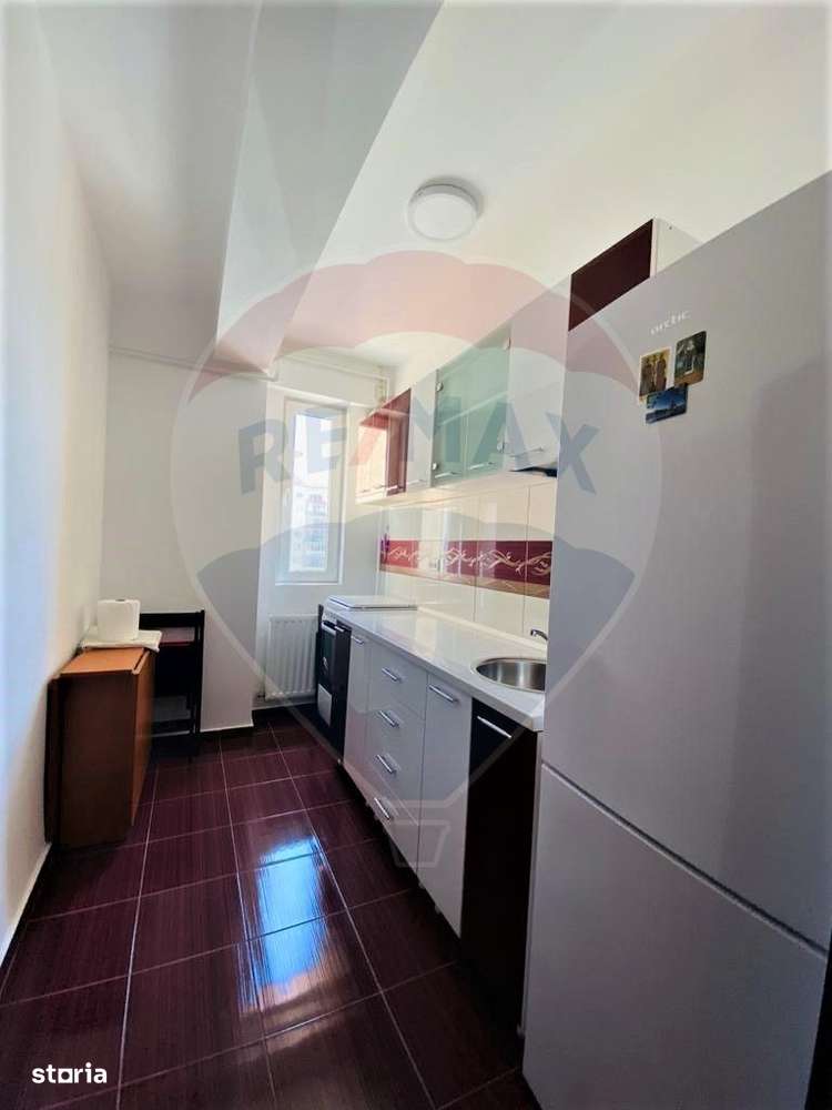 Apartament De Inchiriat - Imagine principală: 2/11