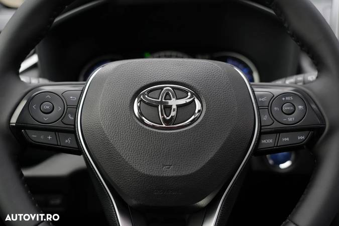 Toyota RAV4 2.5 4x4 Hybrid Black Edition - 19