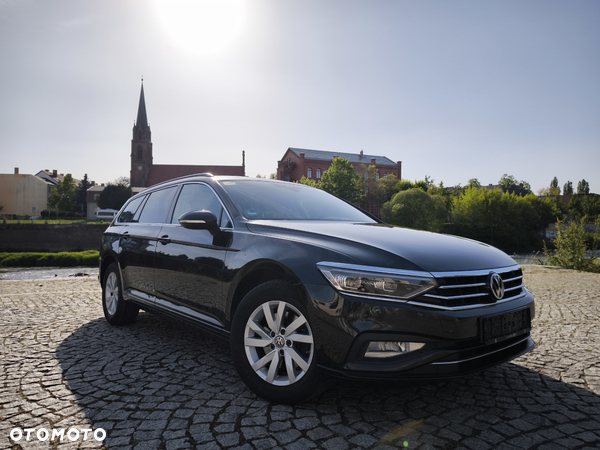 Volkswagen Passat Variant 2.0 TDI SCR (BlueMotion Technology) Highline - 16