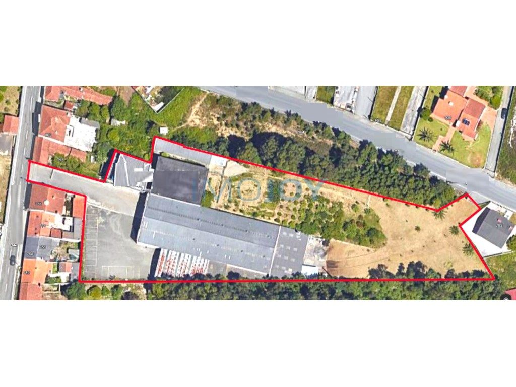 Terreno Industrial com 7500m2 em Maceda, Ovar, Aveiro