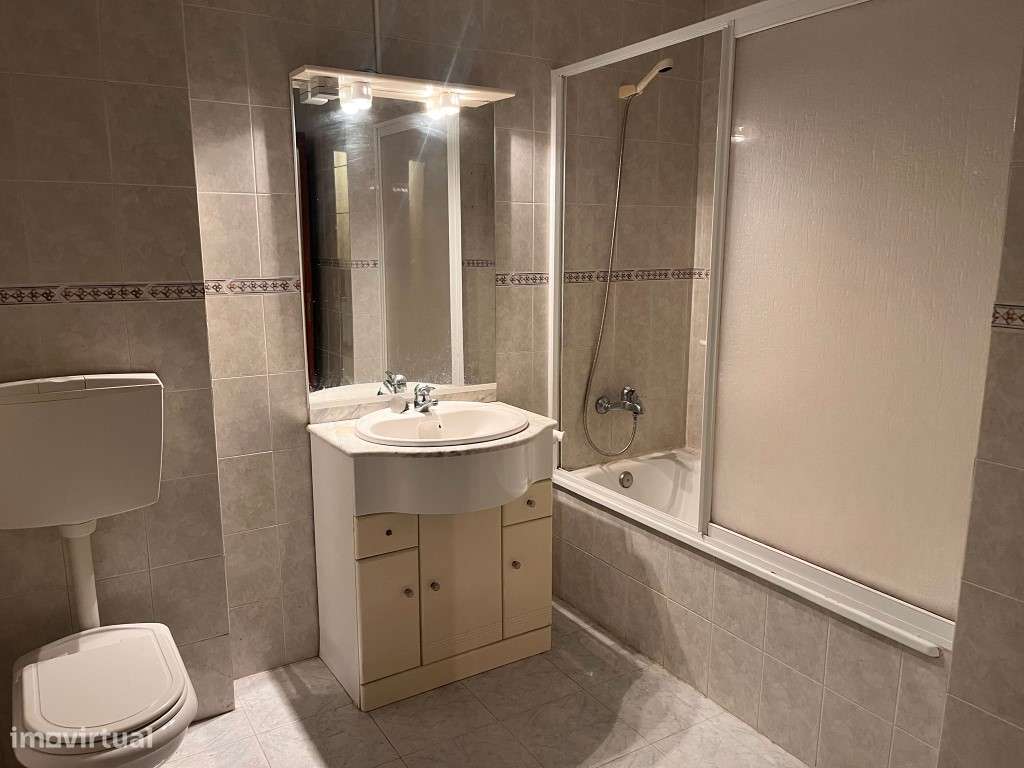 Apartamento T2, Bairro da Cavaleira, Mem Martins-10