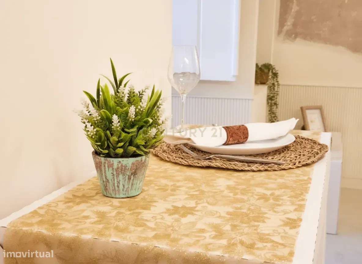 Apartamento Premium Totalmente Renovado e Pronto a Habitar - Grande imagem: 5/29