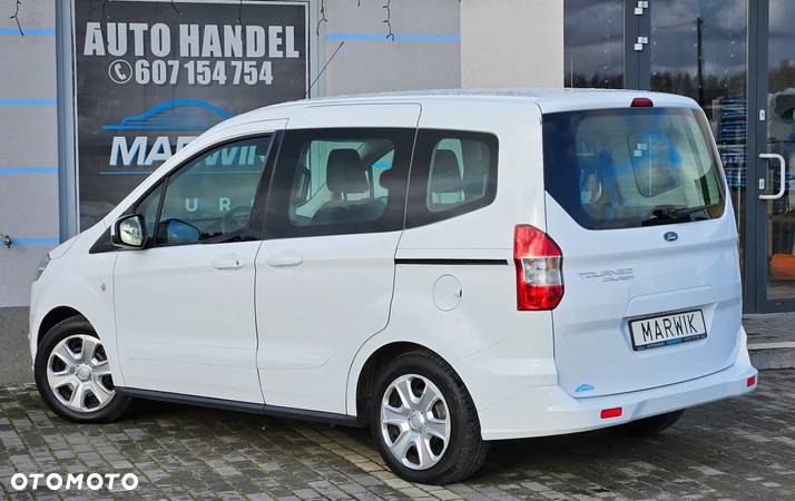 Ford Tourneo Courier 1.0 EcoBoost Ambiente - 9