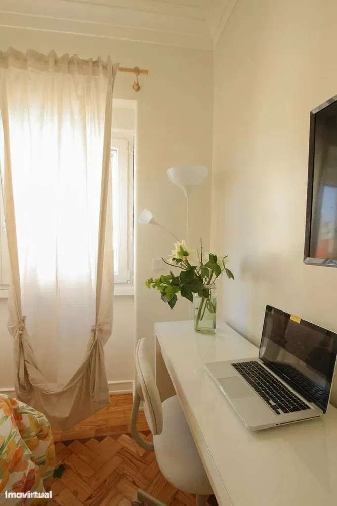 T1 (estudio) media ou longa duração -junto Entrecampos - Grande imagem: 5/15