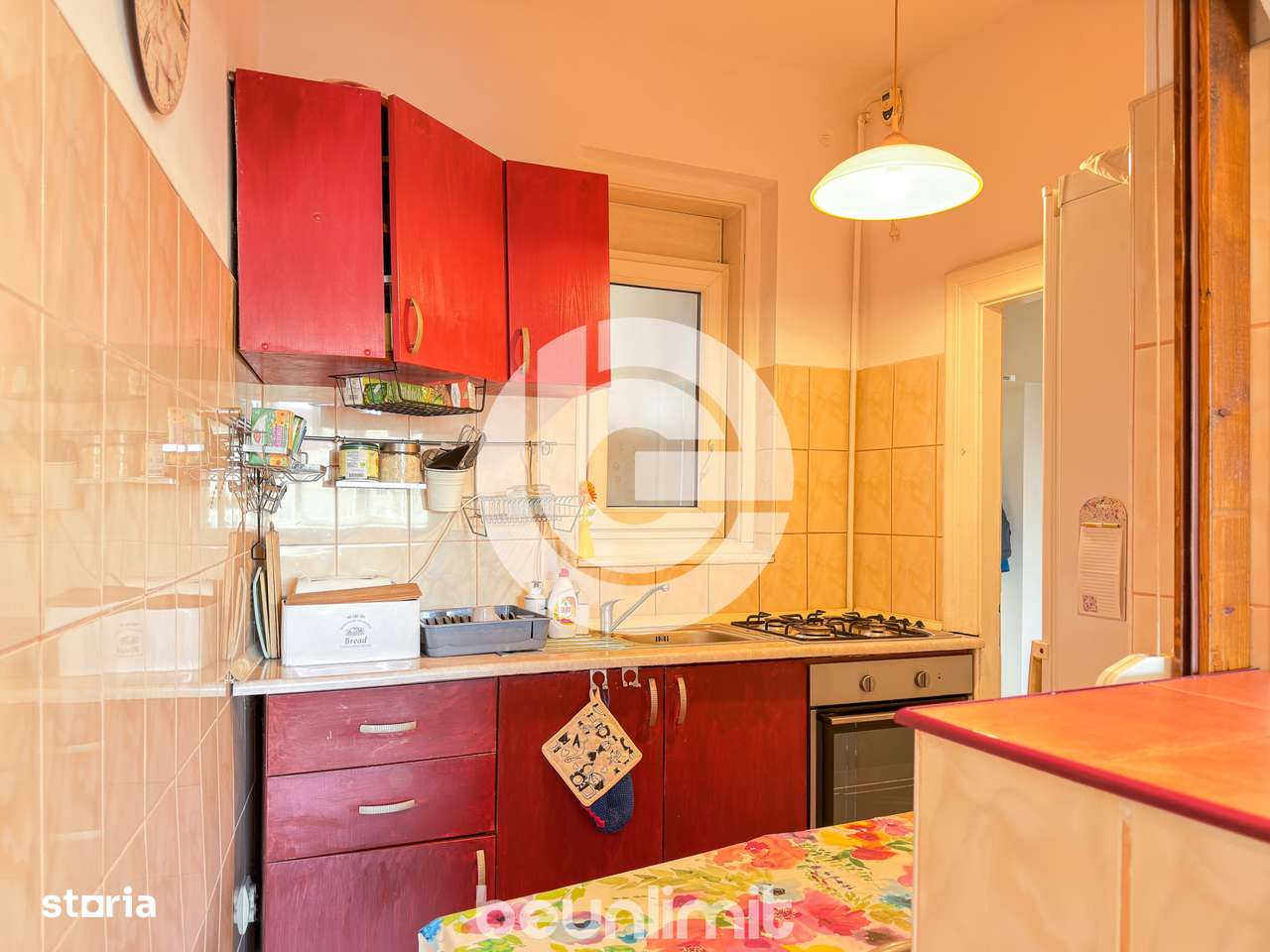 Apartament 4 camere | Str. Dealului | Parcare in curte interioara-11