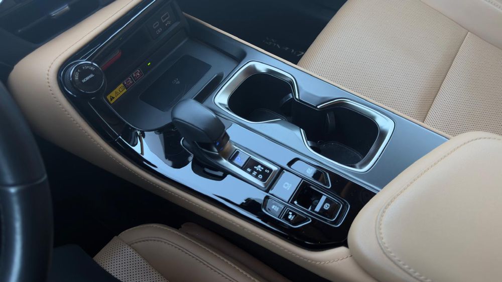 Lexus Nx 2.5 Plugin Hybrid 292 KM — zdjęcie 4