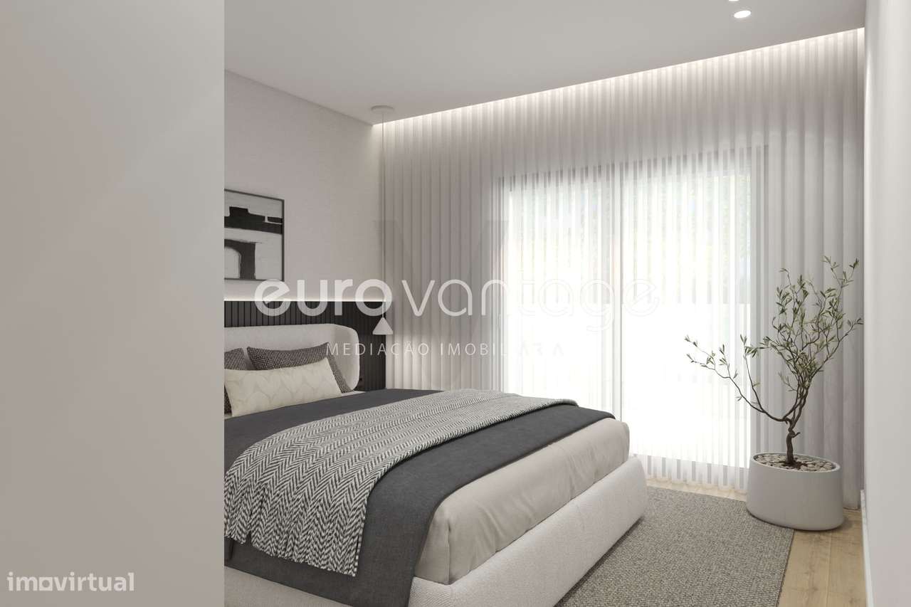T1+2 no Último Piso com Terraço em Parceiros, Leiria-8