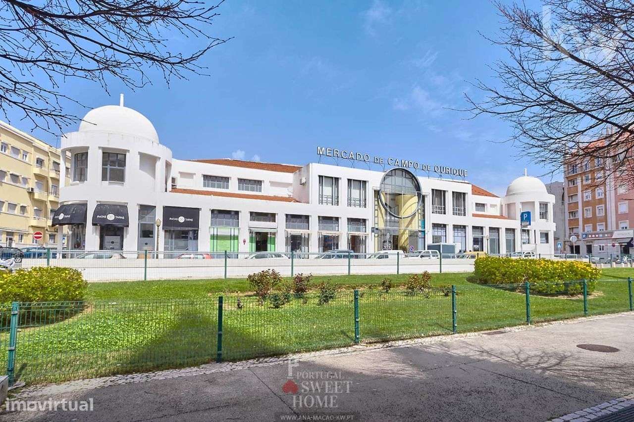 Lisboa, Campo de Ourique - Imóvel c/ projeto aprovado, para Moradia T5-12