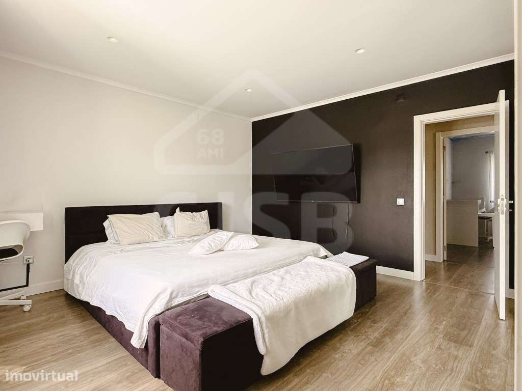 Moradia T3+1 c/ Piscina, 5.000m², Anexo, Garagem | Benavente-11