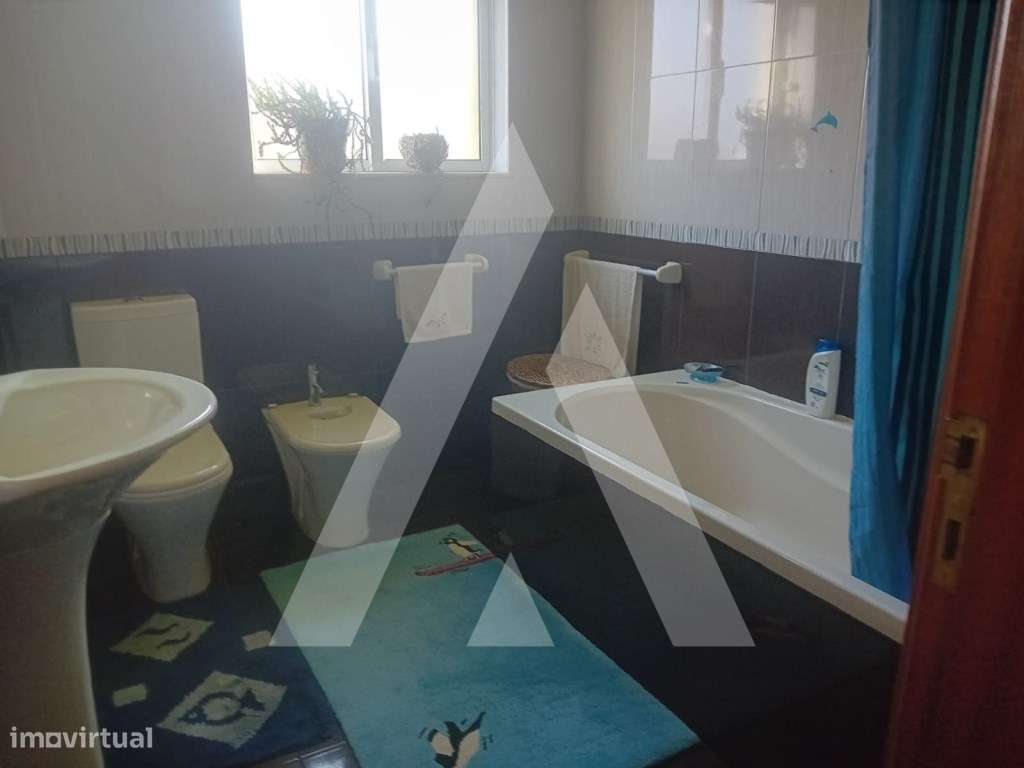 Moradia T4 em Oliveira do Bairro-31