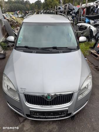 SKODA FABIA II SKRZYNIA BIEGÓW JUS MANUALNA 5-BIEGOWA 1.2 70KM 51kW - 10