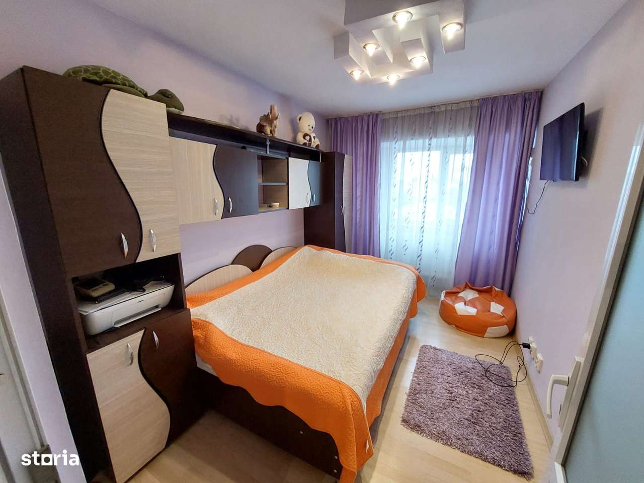 COMISION 0 Ap. 3 camere, decomandat, 68 mp. utili, Et.4, Micro12-3