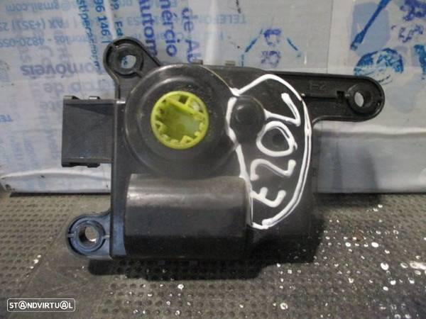 Motor Da Comporta De Sofagem Motcp1027 KIA CEED 1 SW 2009 1.6CRDI 115CV 5P CINZENTO - 2