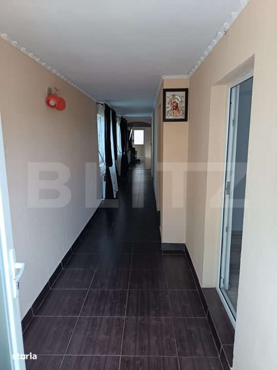 Casa renovata complet 4 camere , Living Open space , plus casa la rosu - Imagine principală: 5/14