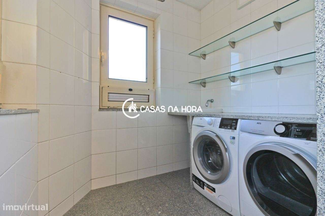 T3 Esplanada do Castelo | Foz | 300m da Praia-13